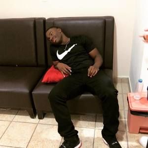 Meet your Posher, Terrell